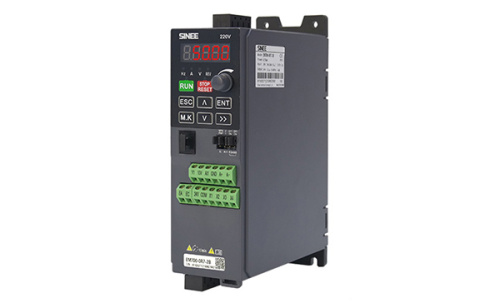 Преобразователь частоты SINEE EM700-1R5-3B, 400VAC, 4.2A, 1.5kW, IP20, корп.A0 фото 2